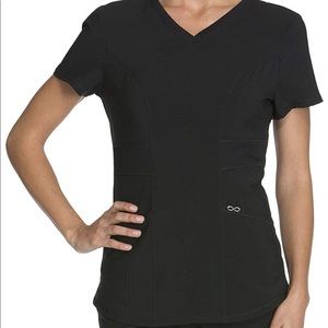 🏡Cherokee infinity scrub top